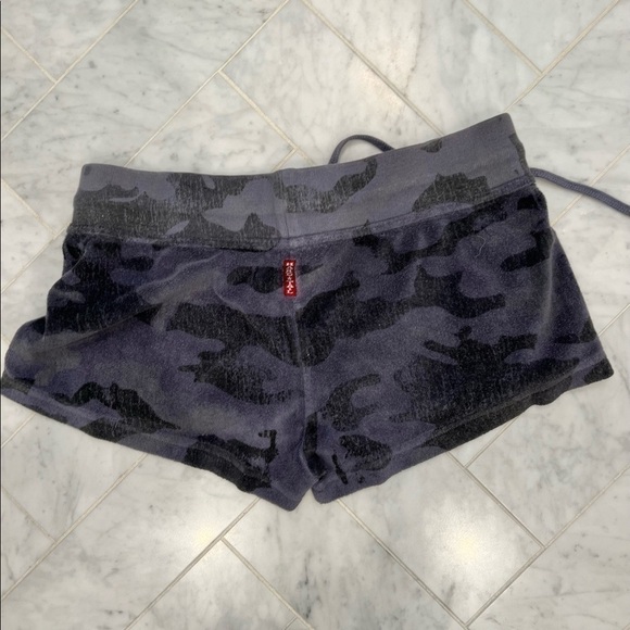 Hardtail shorts bundle 3 pairs terry cloth short shorts camo, red & turq size XL - Picture 3 of 6